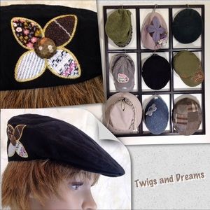 Newsboy Flat Cap Black Gold Flower Soft Hat OS